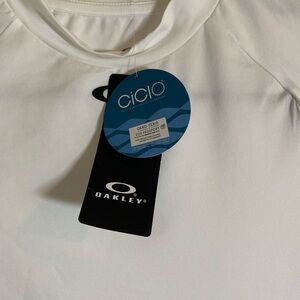 Oakley White Hydrolix Performance Tee